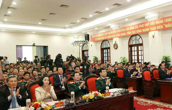 Các đại biểu tại buổi làm việc.