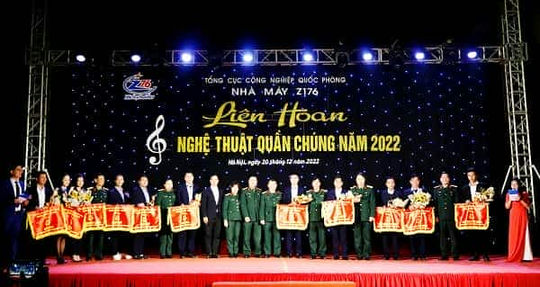 Sản xuất giường sắt xuất khẩu.